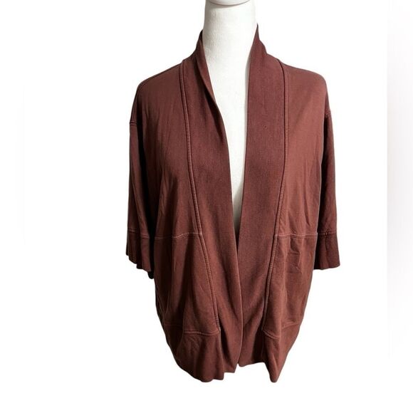 Athleta Lotus Wrap. Color dark plum extra small / small oversized pockets - Picture 2 of 13